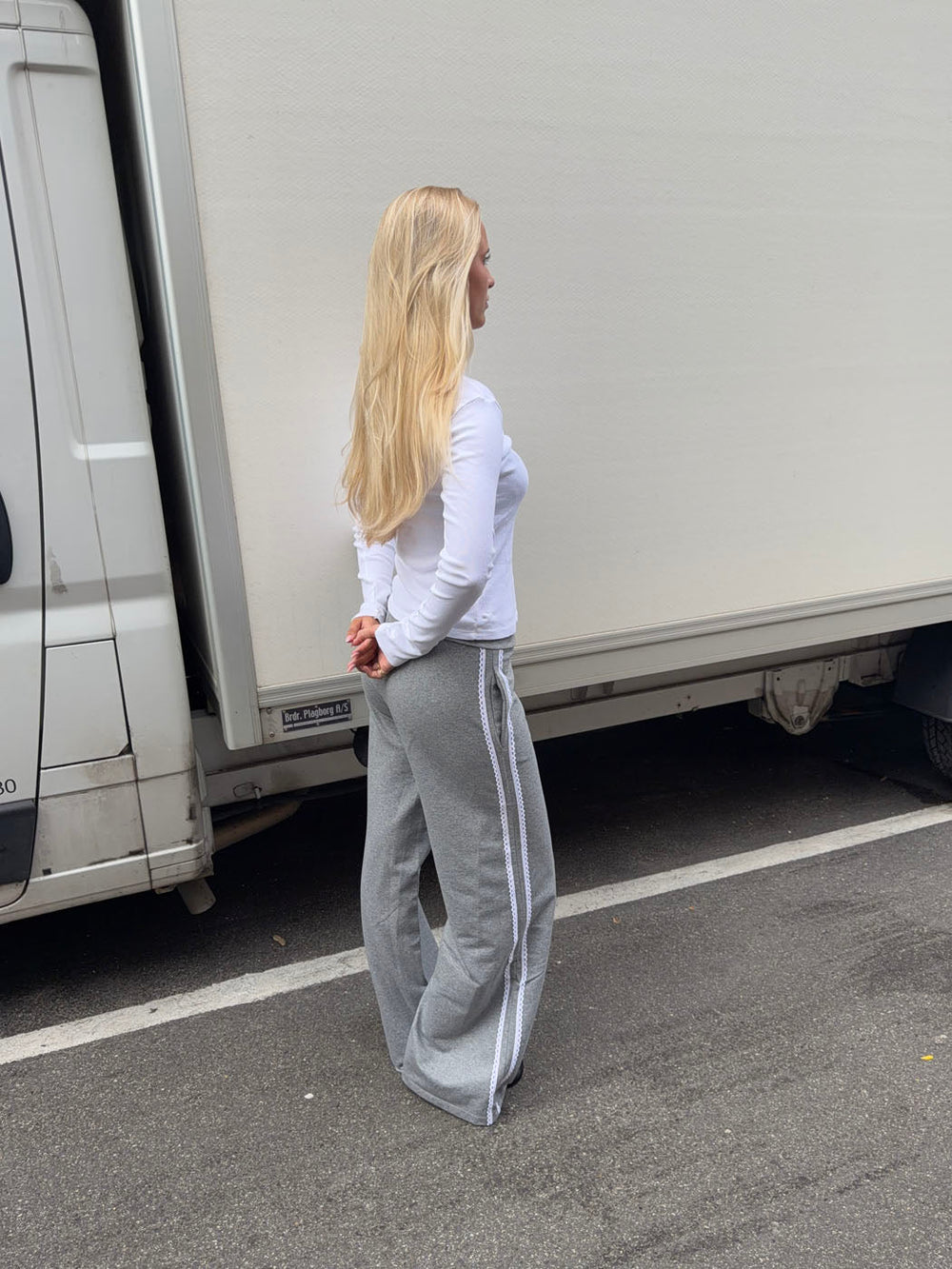 Janny sweatpants with lace - Grey