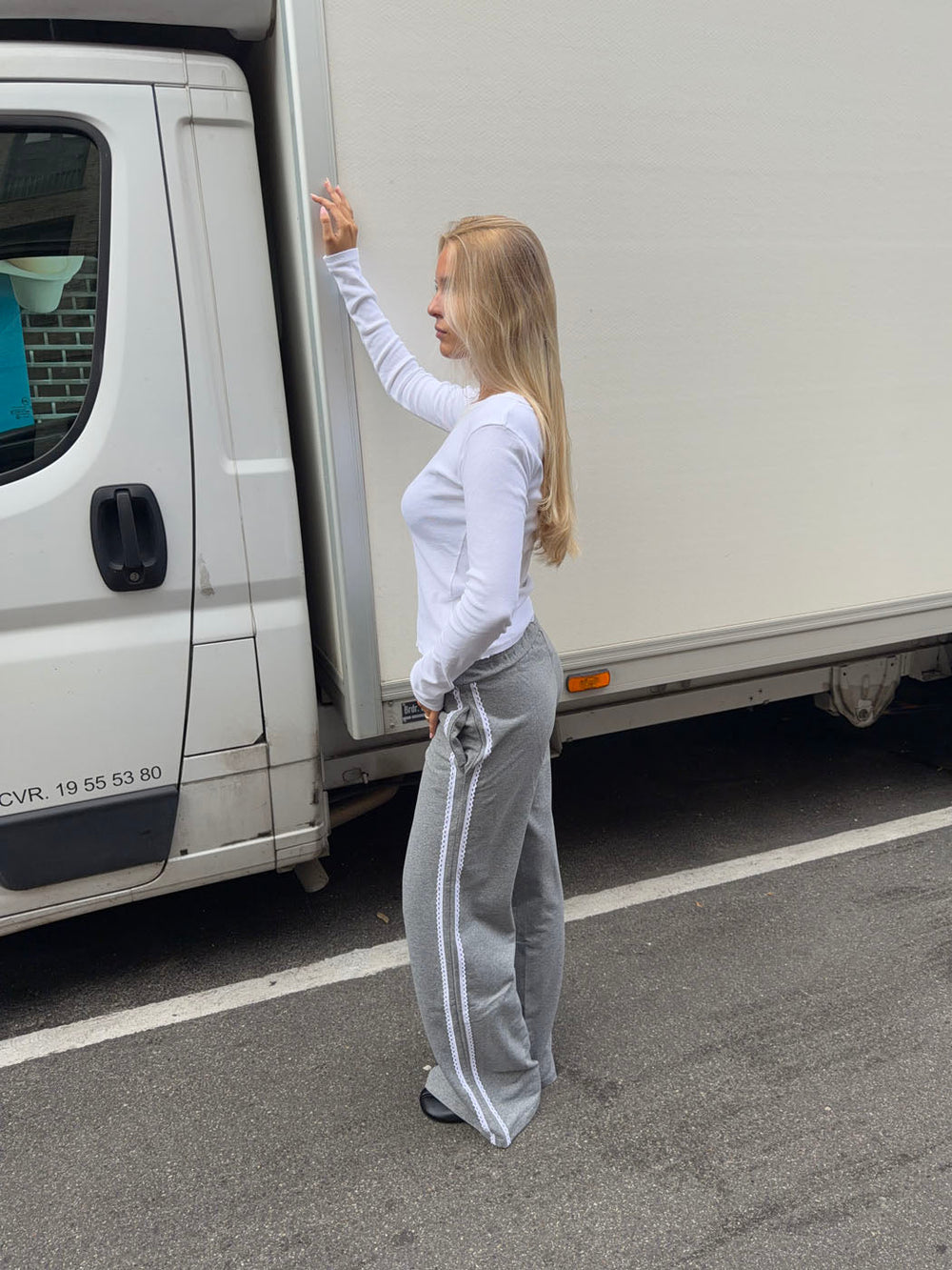 Janny sweatpants with lace - Grey
