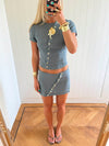 Scandivv t-shirts with asymmetrical buttons - Grey
