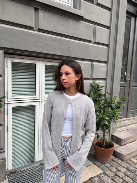 Xenia cardigan - Grey – Designbysi.se