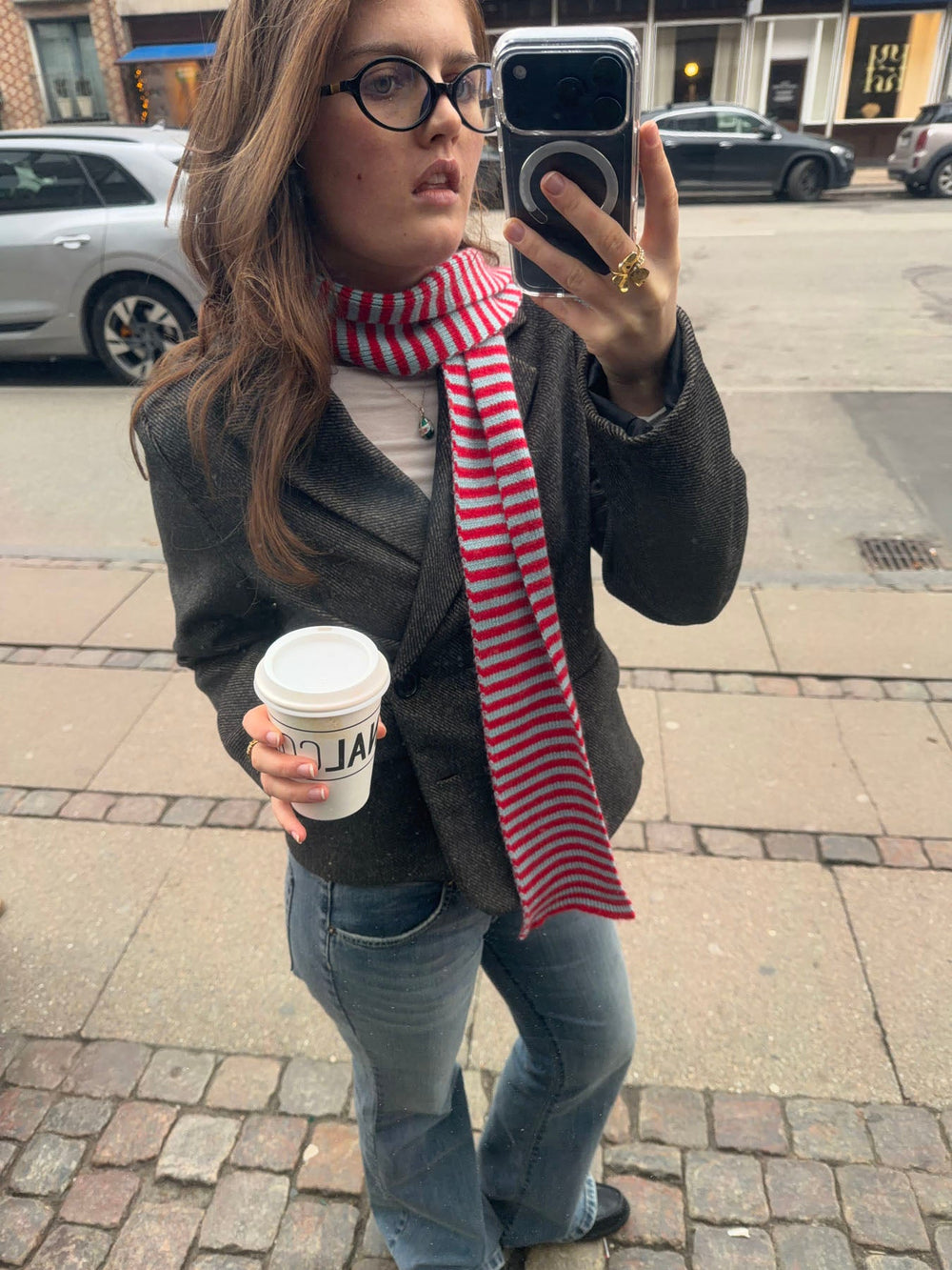 Suba scarf with stripes – Red/blue