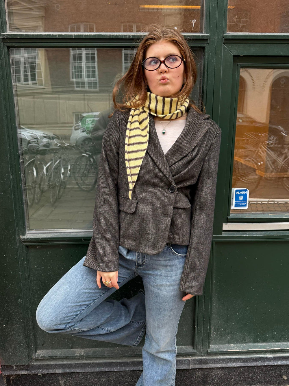 Dumela scarf with stripes – Yellow/Brown