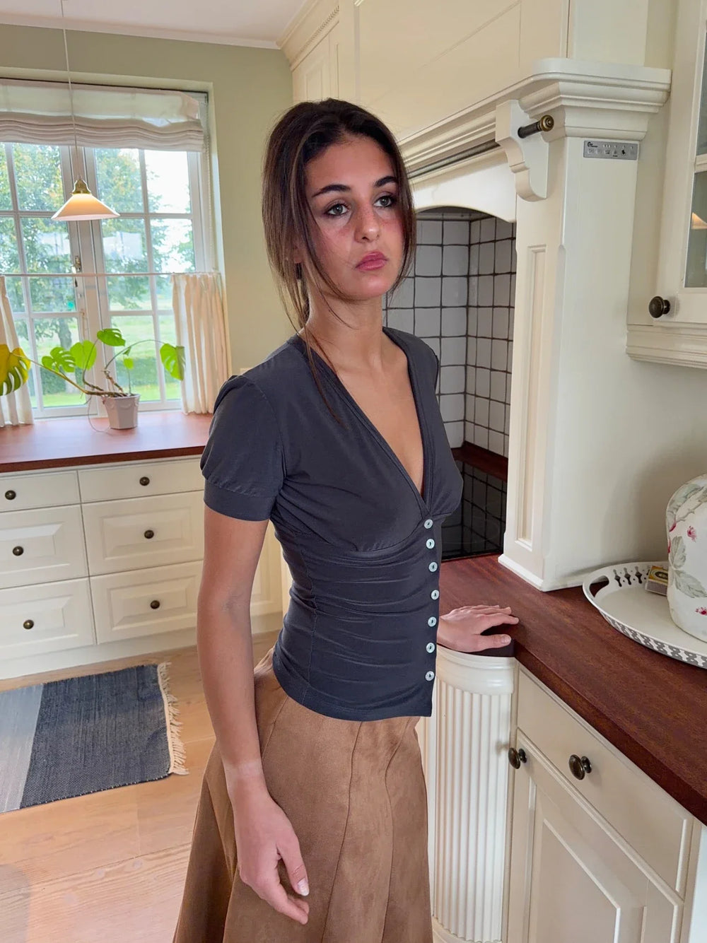 Abby top with buttons - Grey
