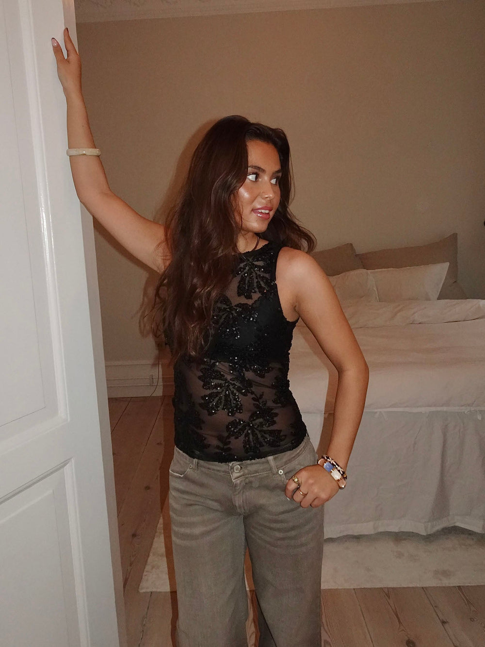 Lorelai top with sequins - Black