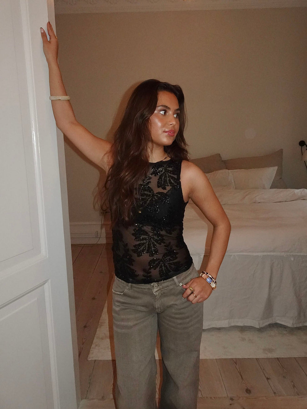 Lorelai top with sequins - Black