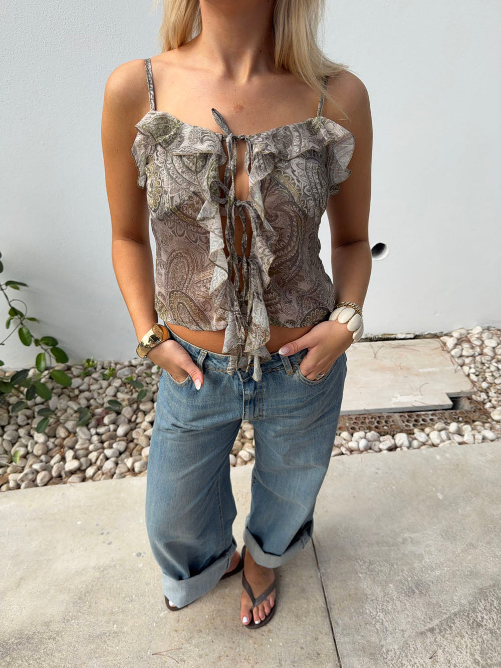 Tanlina top with ruffle detail - Green/brown