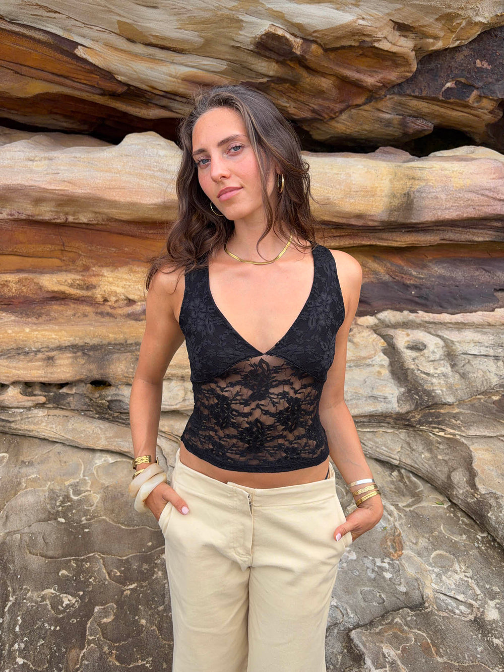 Yana top with lace - Black