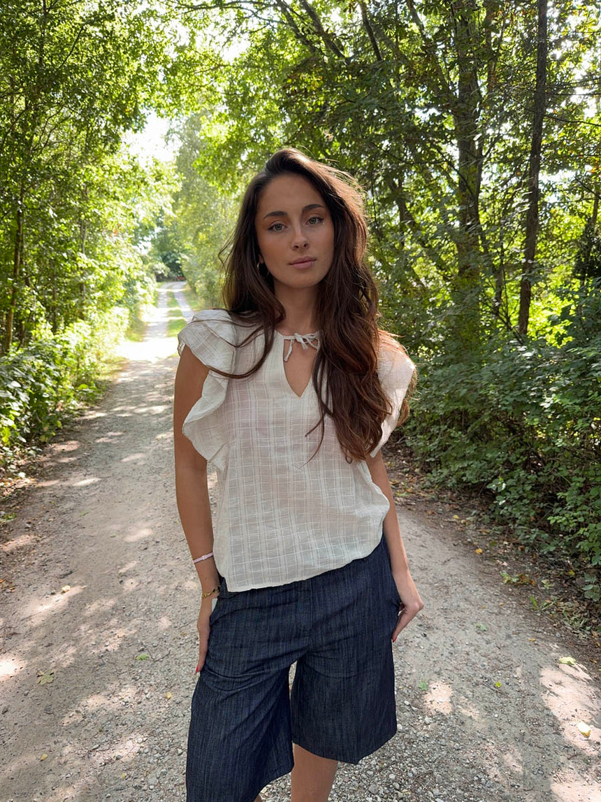 Ulana top with details - Off white