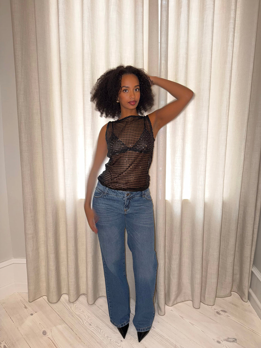 Isobel top with sequins - Black