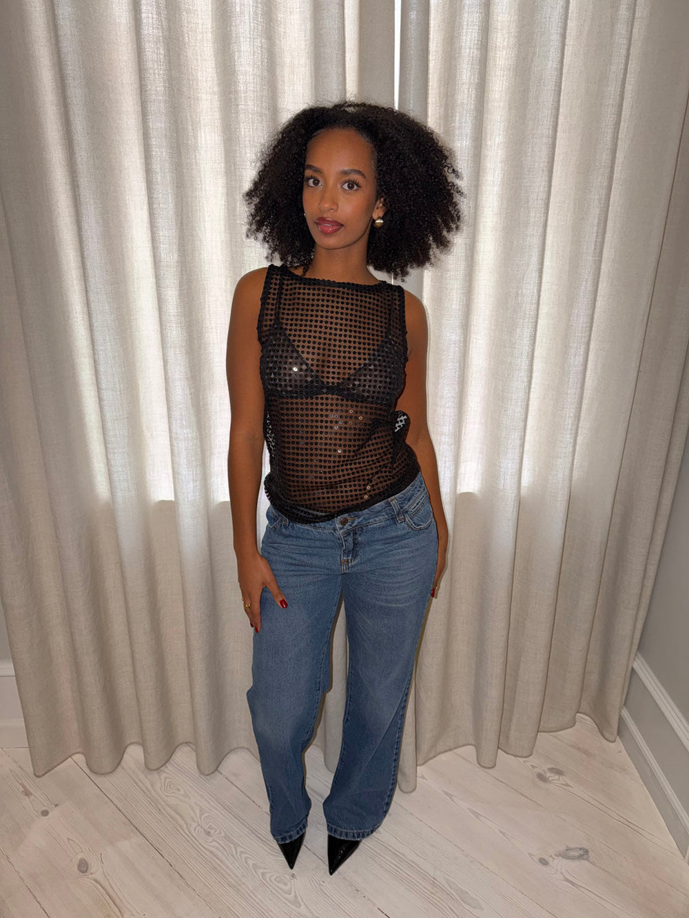 Isobel top with sequins - Black