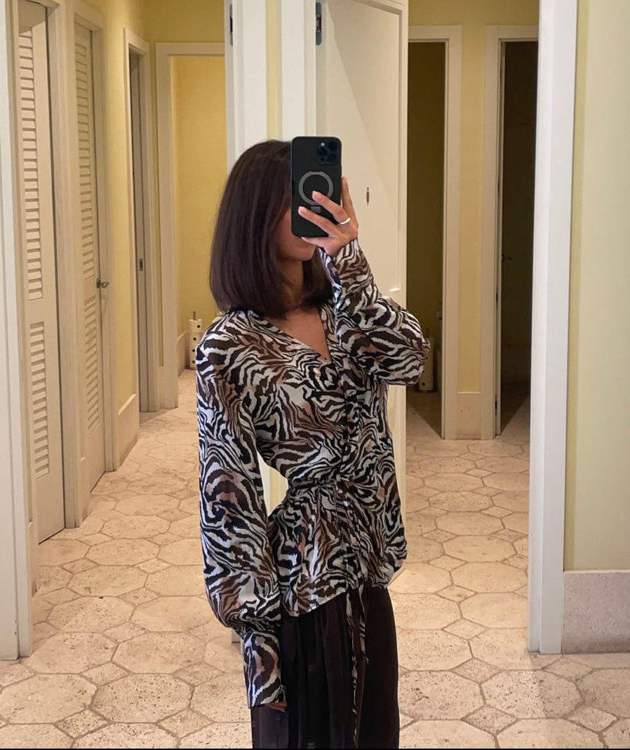 Zebriana blouse with print – Brown/white/black