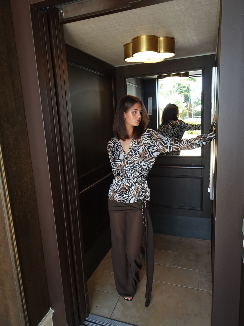 Zebriana blouse with print – Brown/white/black