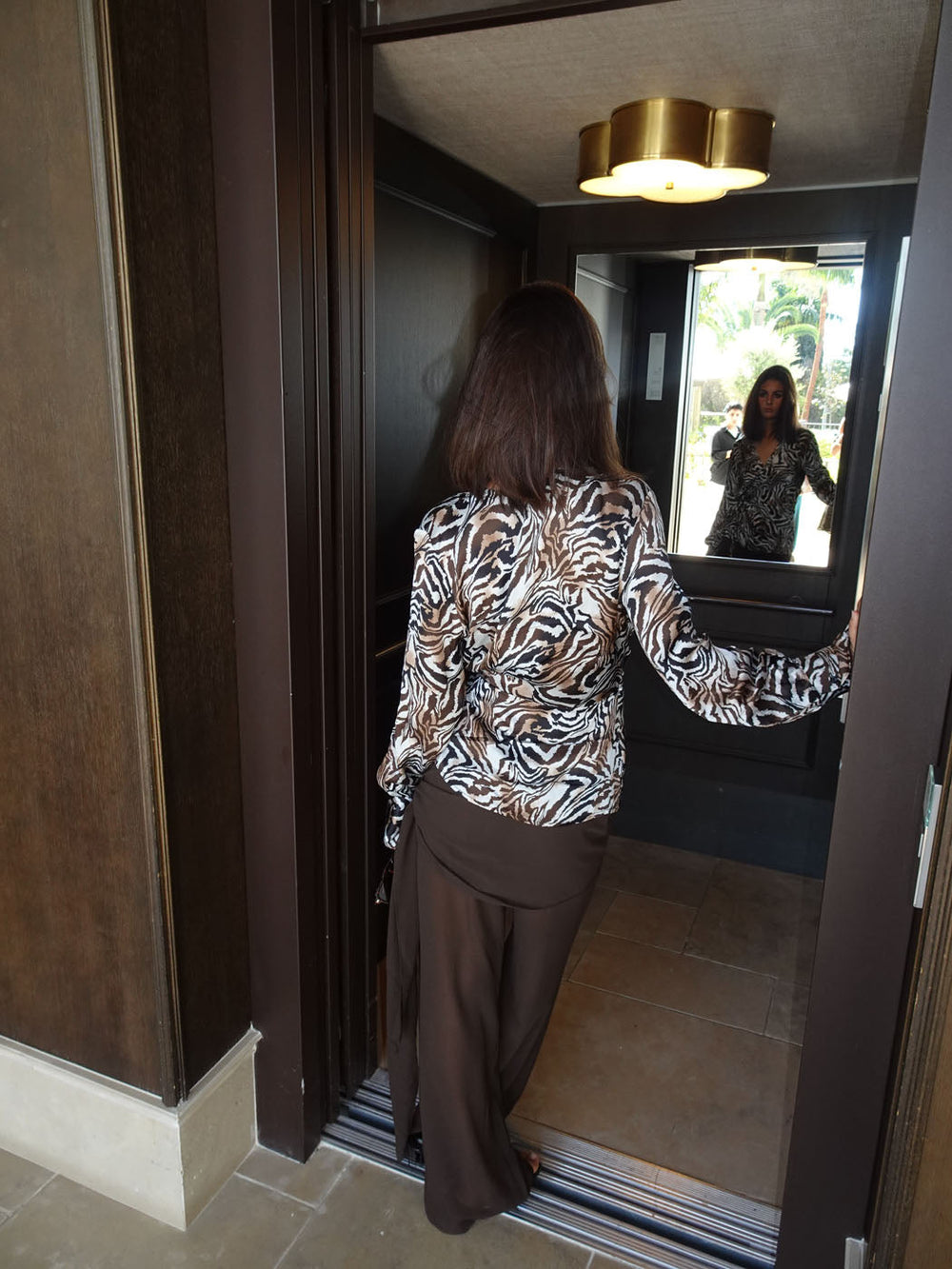 Zebriana blouse with print – Brown/white/black