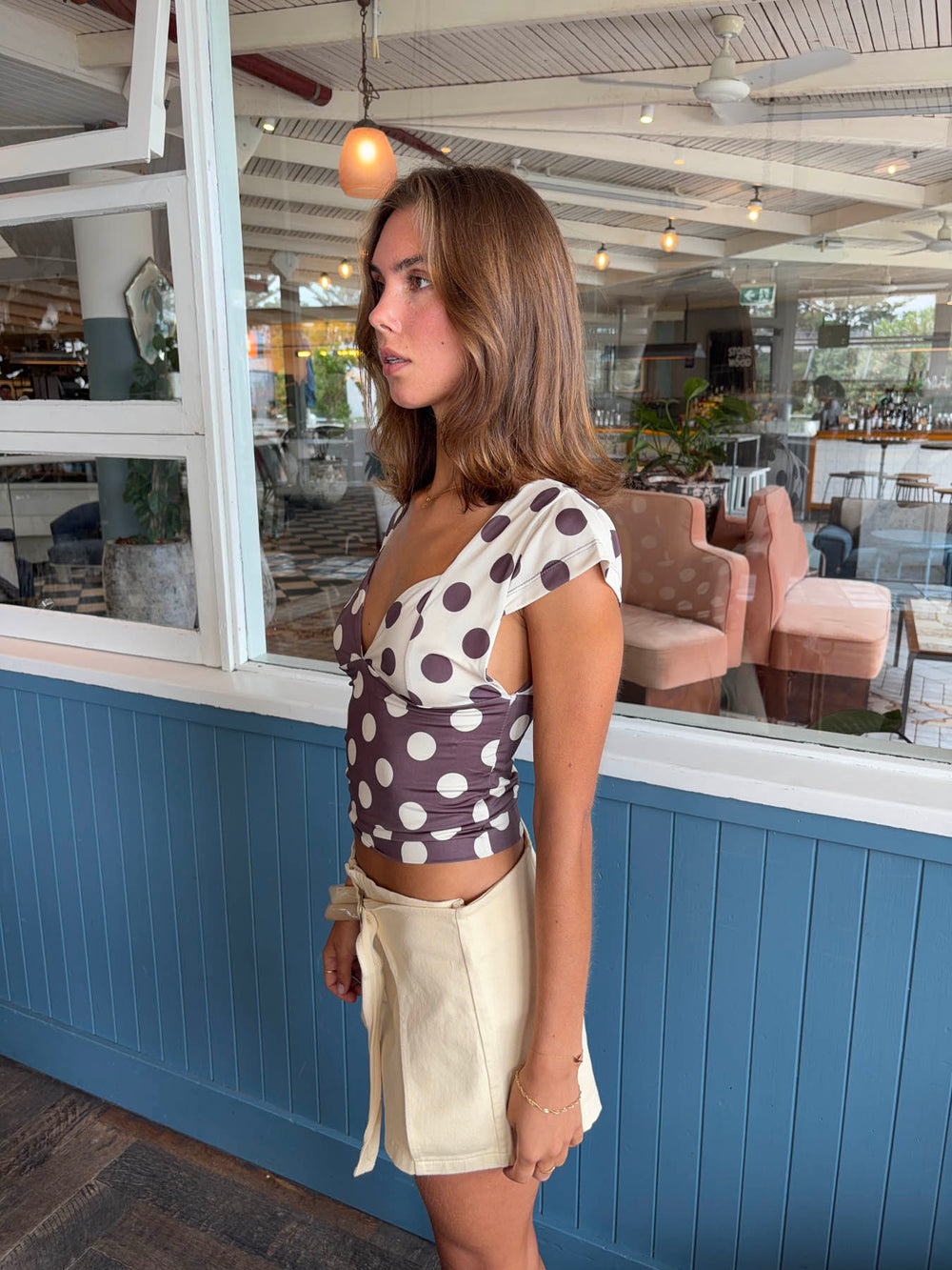 Nickeline v-neck top with polka dots - Brown/off white