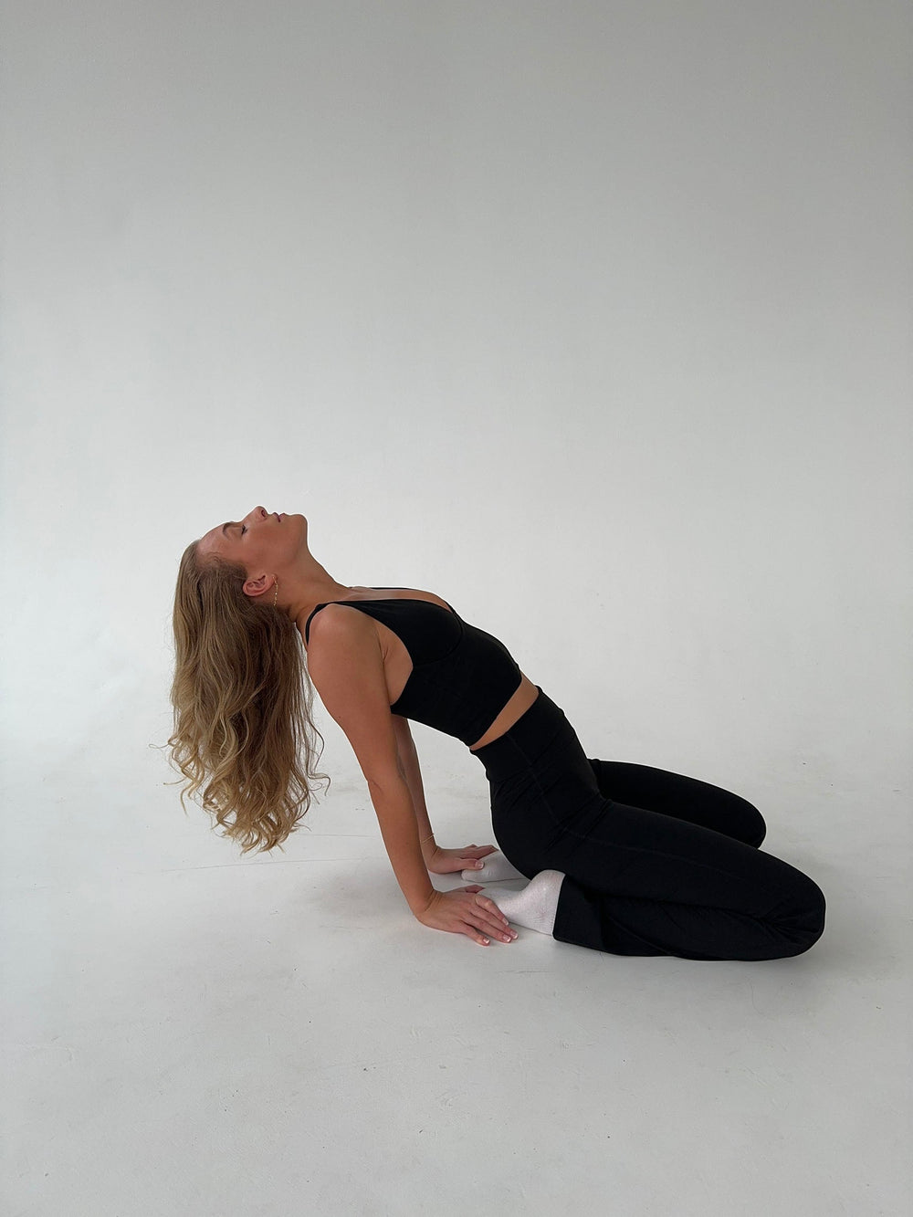 Ultimate v-neck top - Jet Black