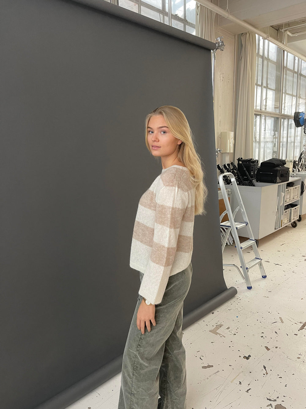 Christelle knit with stripes - Beige/ Off white